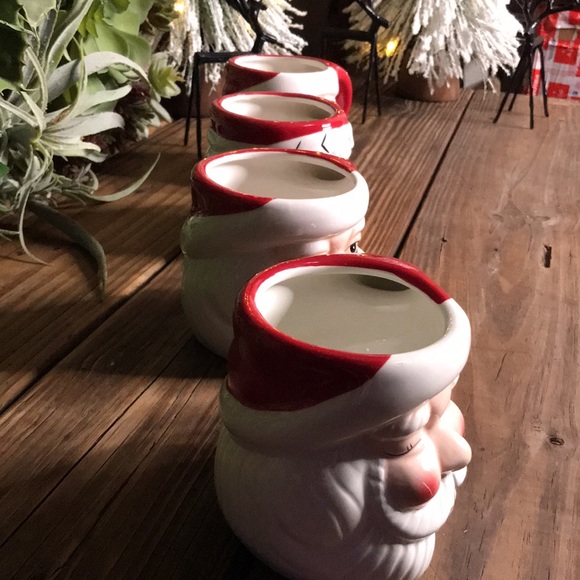 Pottery Barn Hand Painted Vintage Style Santa Claus Holiday Mugs 16oz - Set of 4 - Picture 9 of 16